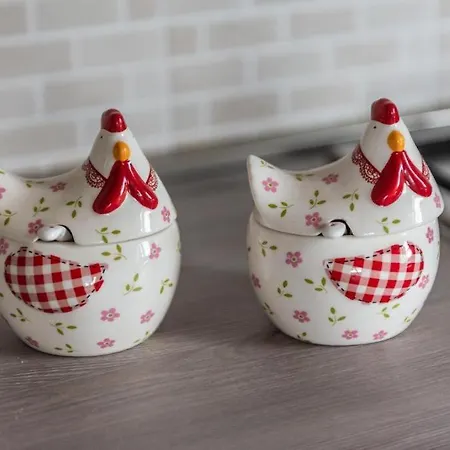 Grand Cherry Tree, 8 Beds *