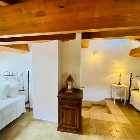 Grand Cherry Tree, 8 Beds Ferienhaus
