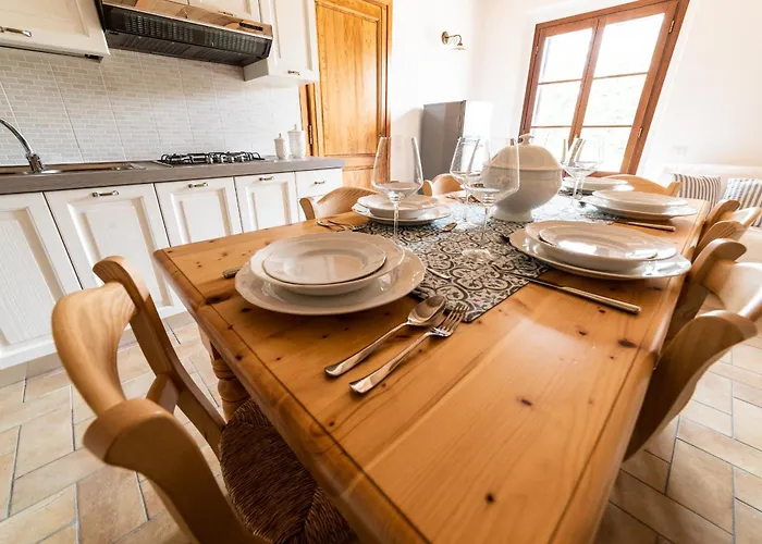 Grand Cherry Tree, 8 Beds * Certaldo