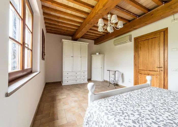 Сasa de vacaciones Grand Cherry Tree, 8 Beds *