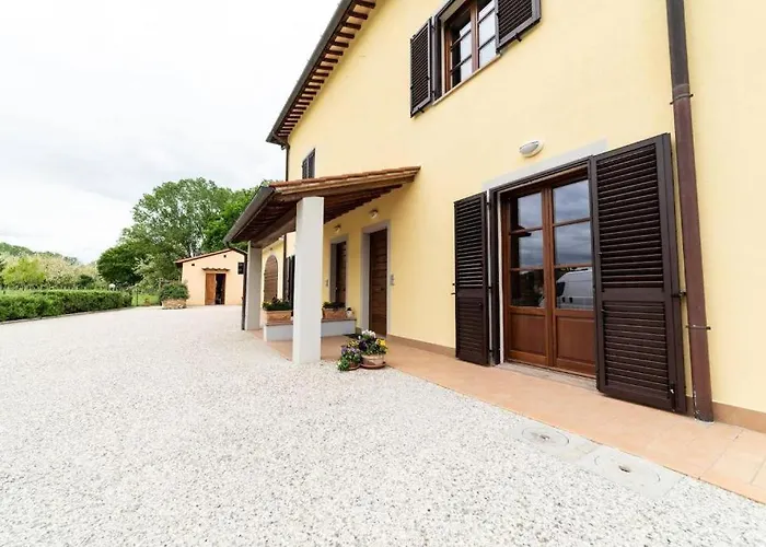 Сasa de vacaciones Grand Cherry Tree, 8 Beds Certaldo