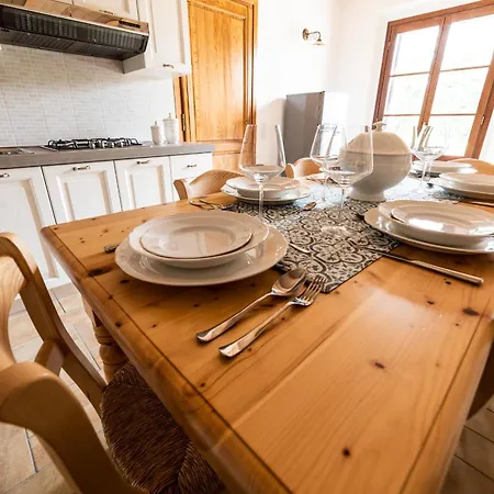 Grand Cherry Tree, 8 Beds * Certaldo