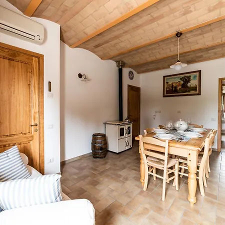 Nyaraló Grand Cherry Tree, 8 Beds Certaldo